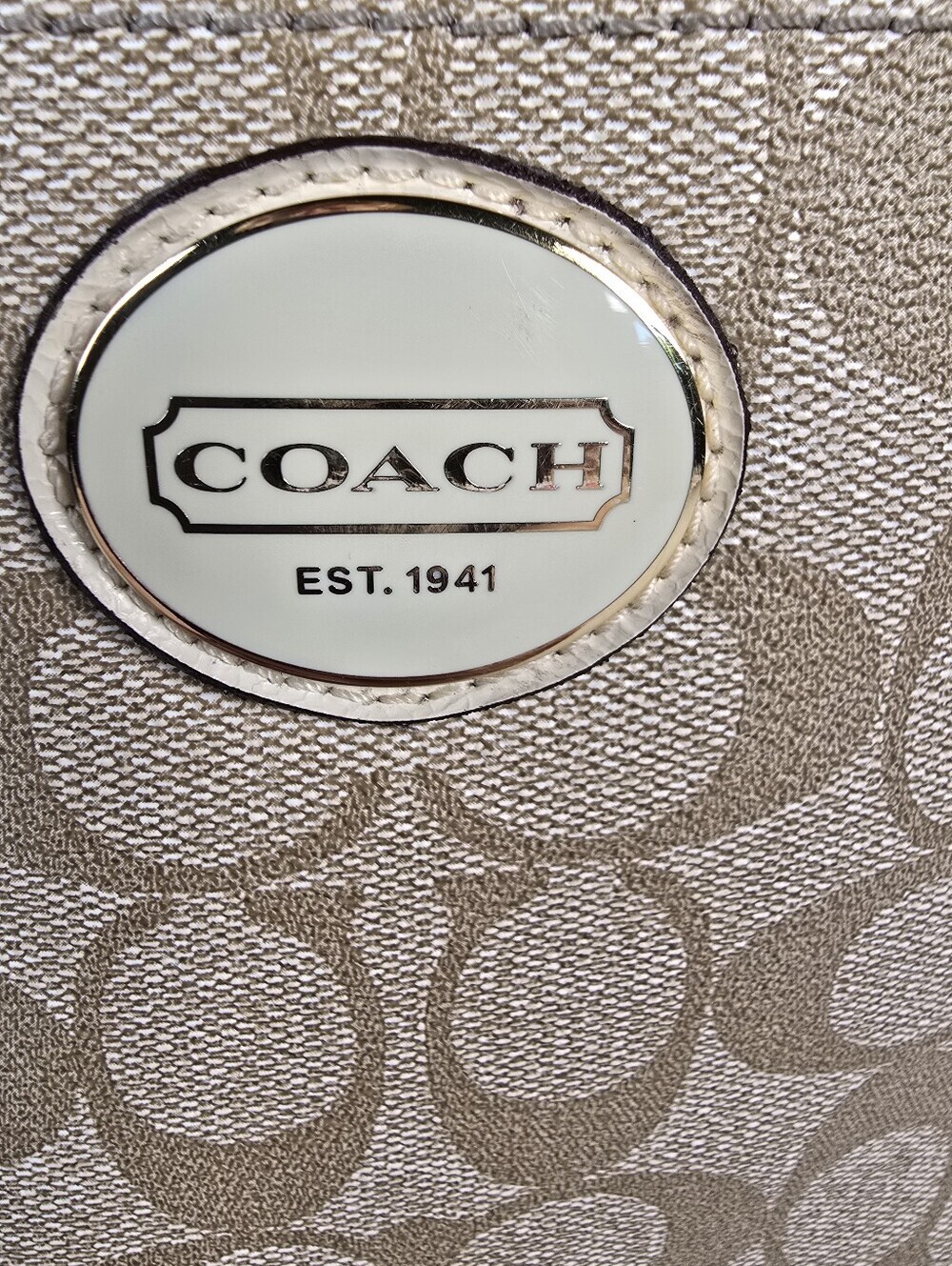 Coach Peyton Tote Bag Khaki And Tan Signature Canvas Exterior Gold Hardware - Picture 7 of 16